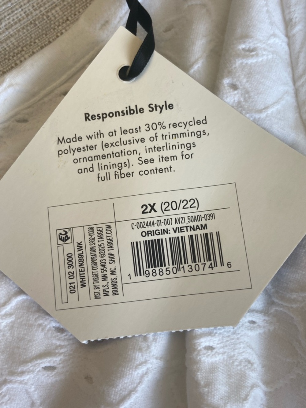 Ava & Viv White Eyelet Puff Sleeve Scoop Neck Summer Top Size 2X NWT - Picture 8 of 10